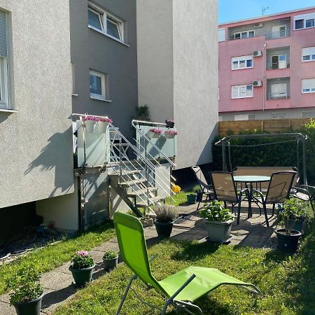 Barbara Apartamento Zagreb Exterior foto